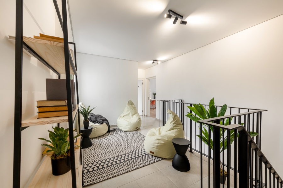 36 Bedroom Property for Sale in Observatory Western Cape